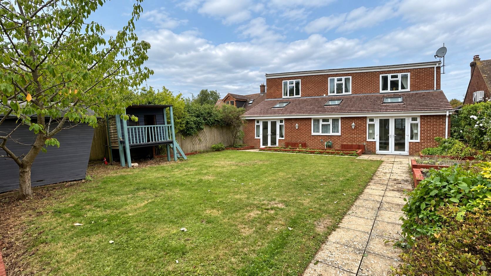 Bradwell Road, Loughton, Milton Keynes